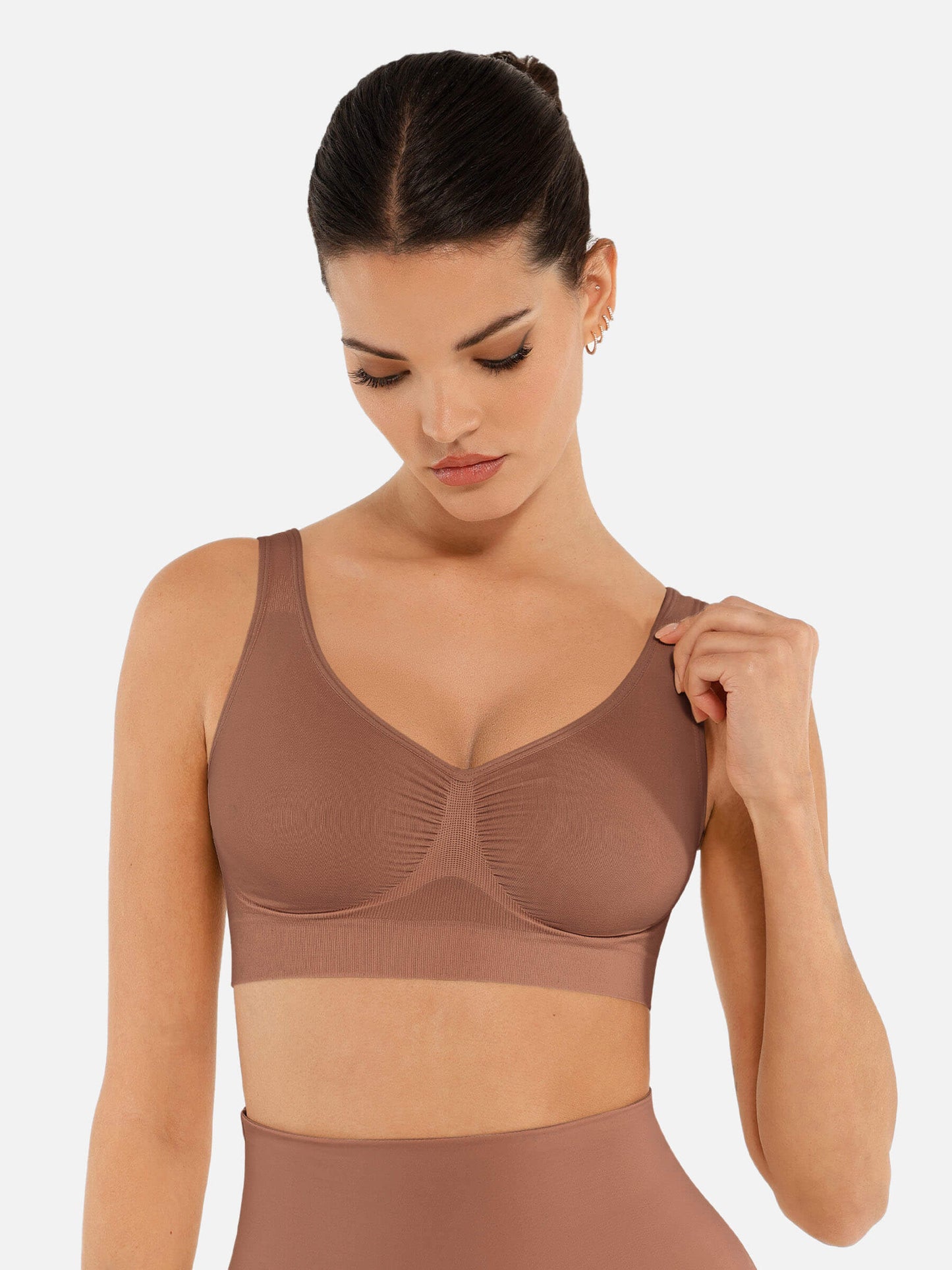 Shapetly.™ No Underwire Wide Straps Everyday Bra