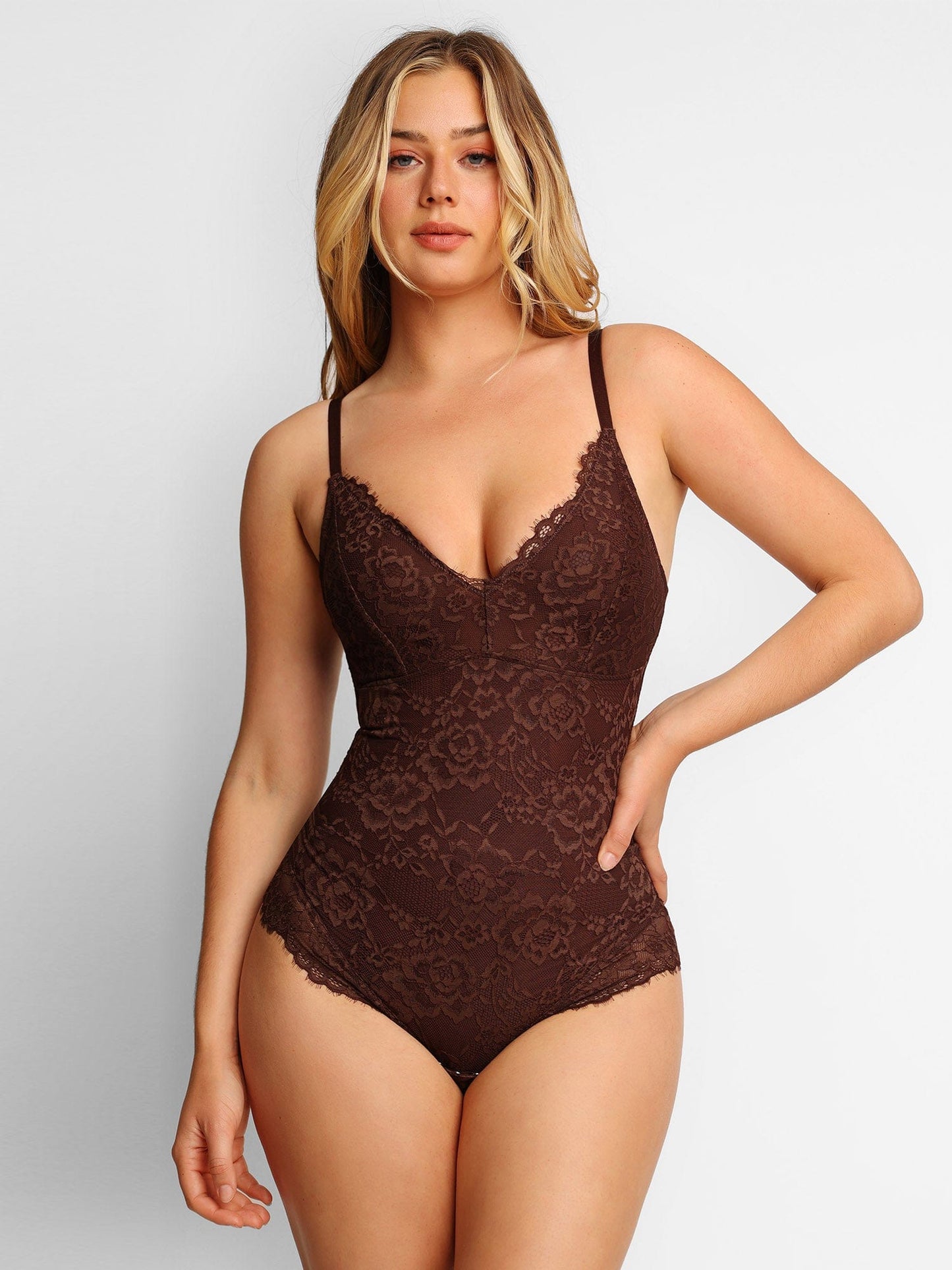 Shapetly.™ Elegant Lace Shapebody