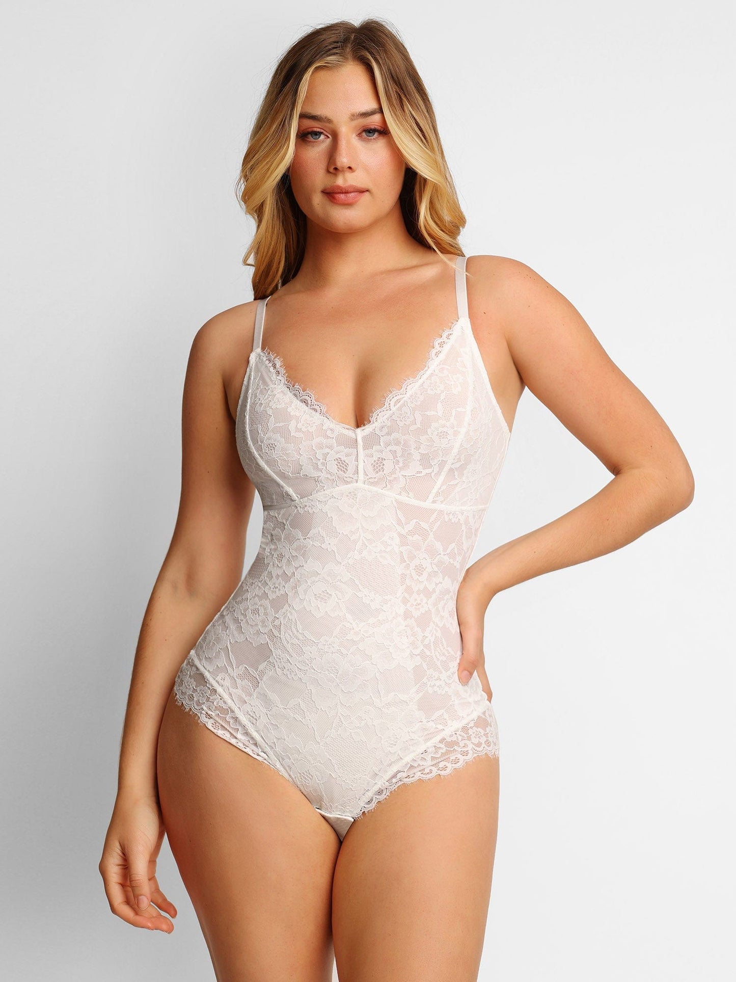 Shapetly.™ Elegant Lace Shapebody